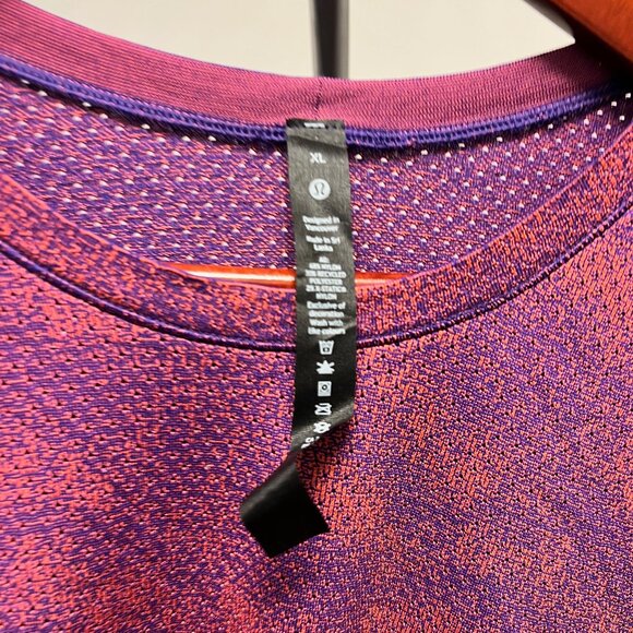 Lululemon Metal Vent Tech Tee (Black, XL) – New w/ Tags - Picture 2 of 3